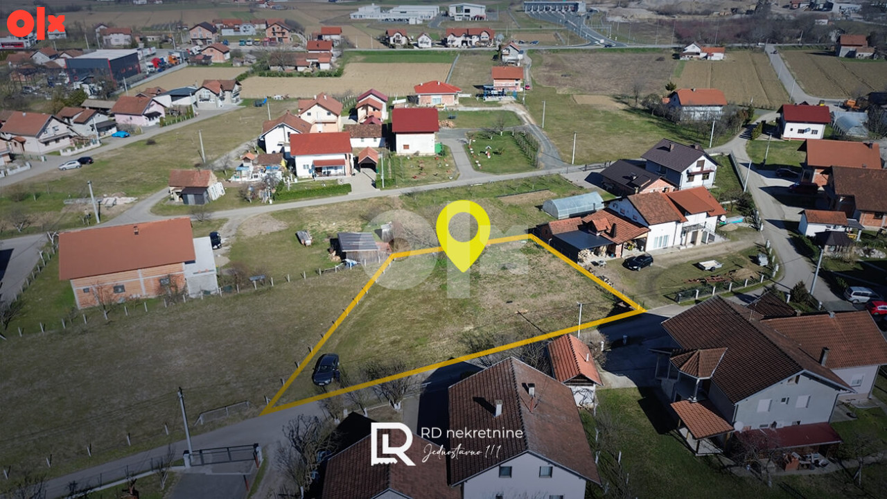 Na prodaju zemljište, Laktaši 999m2 2