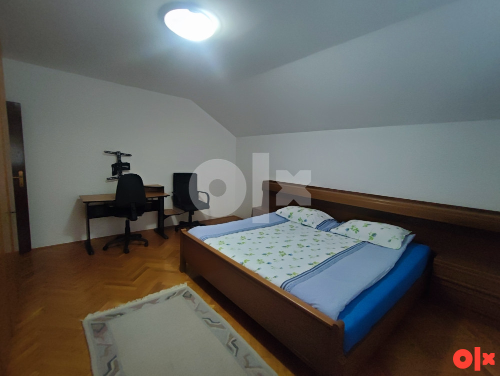 Grbavica - Trosoban stan CCA 100 m2 6
