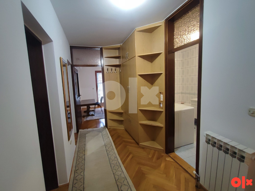 Grbavica - Trosoban stan CCA 100 m2 9