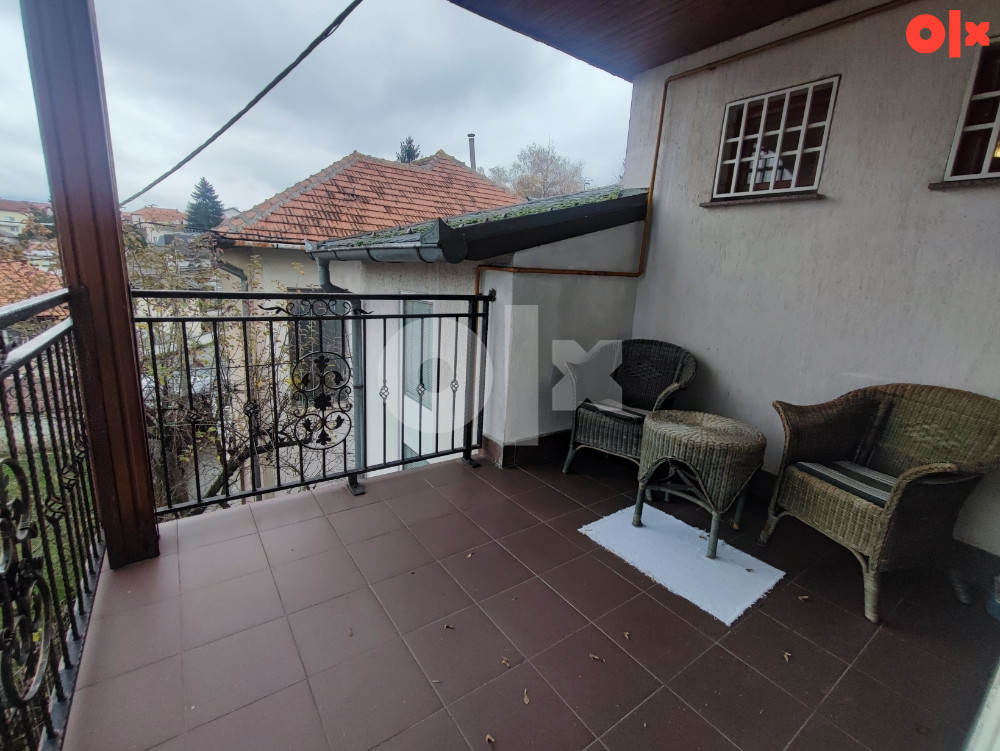 Grbavica - Trosoban stan CCA 100 m2 18