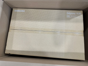 SAMSUNG Odyssey OLED G8 G81SF 32" LS32FG812SUXEN ,4K 240HZ