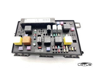 Kutija osigurača Opel ASTRA H 1.6 16V 13268304