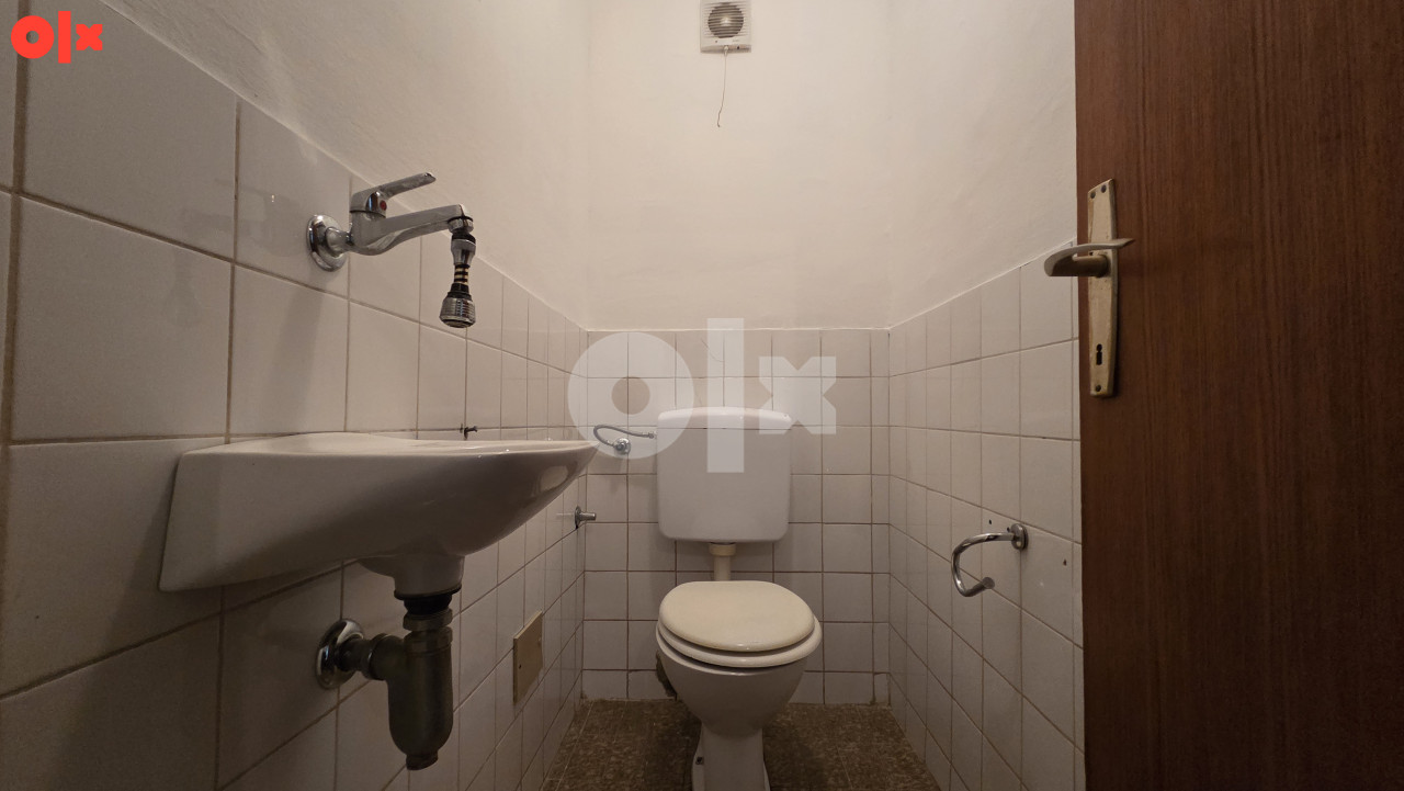 Četverosoban stan Istočno Sarajevo/86m2/1.sprat/ 24