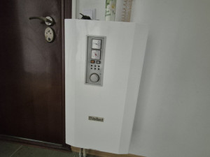 Četverosoban stan Istočno Sarajevo/86m2/1.sprat/ photo 4