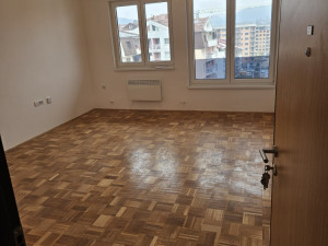 Garsonjera 27m2 Istočno Sarajevo