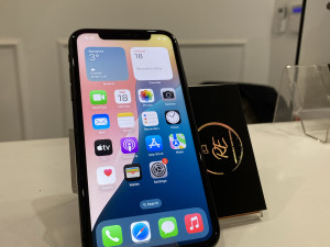 IPHONE 11 64GB