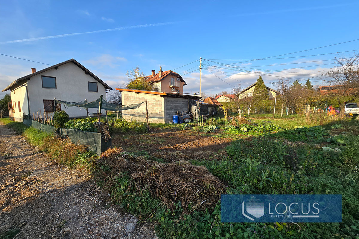 LOCUS: Kuća na parceli 2.878m2, Azići, Ilidža 8