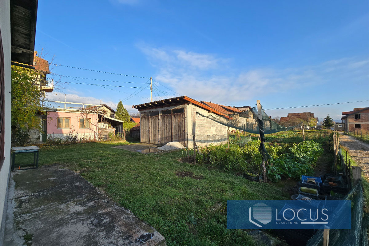 LOCUS: Kuća na parceli 2.878m2, Azići, Ilidža 9