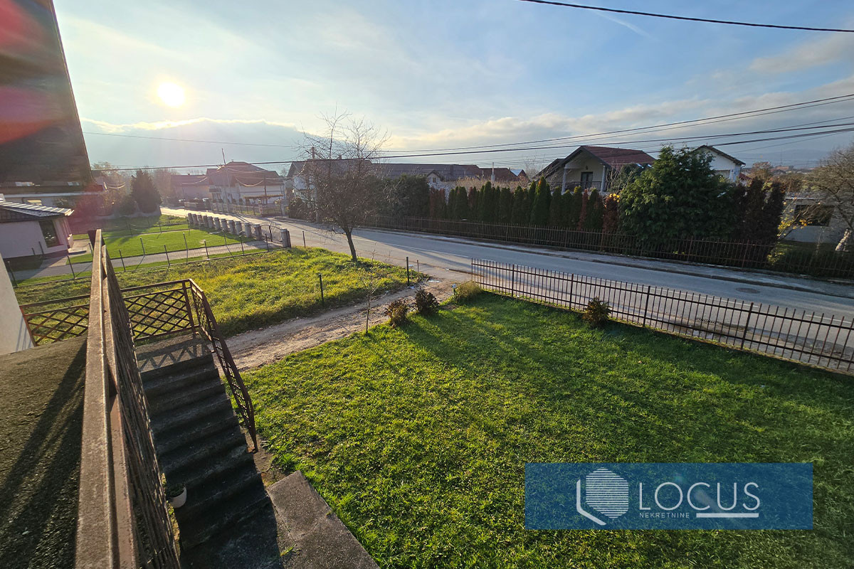 LOCUS: Kuća na parceli 2.878m2, Azići, Ilidža 16