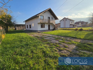 LOCUS: Kuća na parceli 2.878m2, Azići, Ilidža photo 5