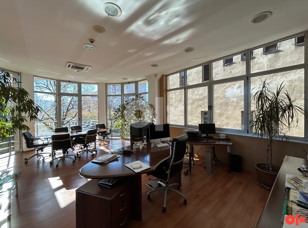 GRUNT - Poslovno skladišni prostor 1500 m2 Čengić Vila 4