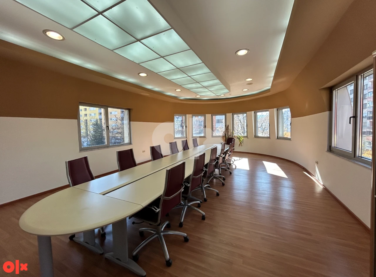 GRUNT - Poslovno skladišni prostor 1500 m2 Čengić Vila 6