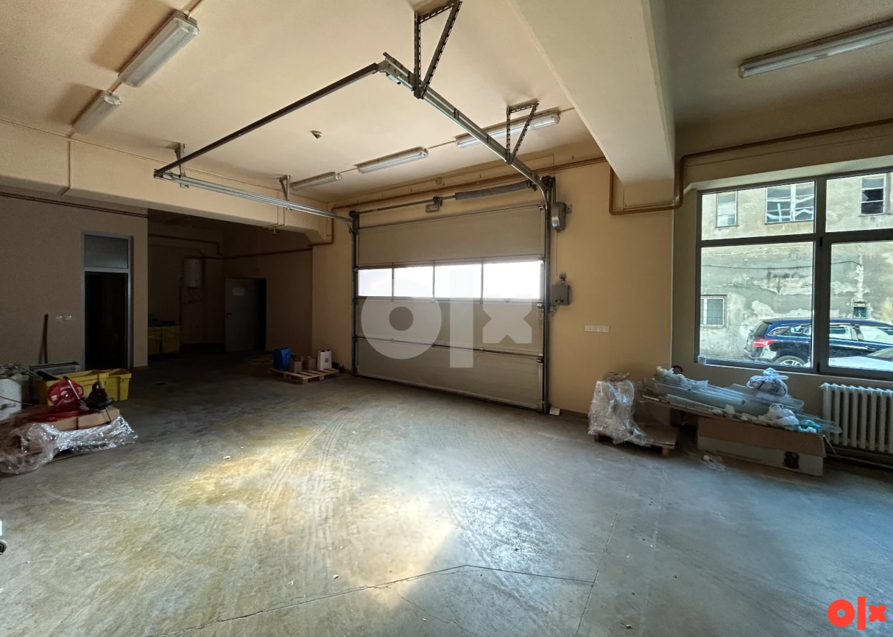 GRUNT - Poslovno skladišni prostor 1500 m2 Čengić Vila 11