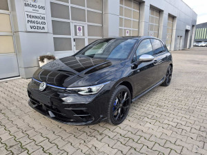 Volkswagen Golf R 2.0 TSI 4MOT DSG 333KS dostupno odmah