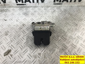 Brava GEPEKA Audi A3 8V 2014 4H0827505A