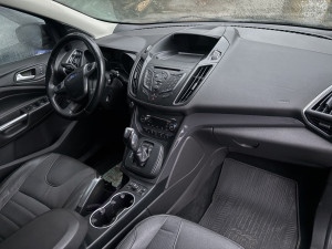 Ford kuga instrument tabla