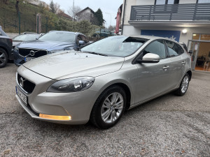 Volvo V40 2.0 dizel 88 kw 2017
