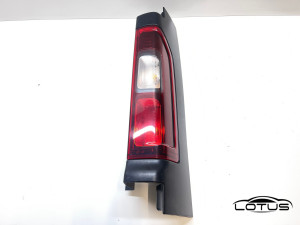 Desna štoplampa Renault TRAFIC 2016-