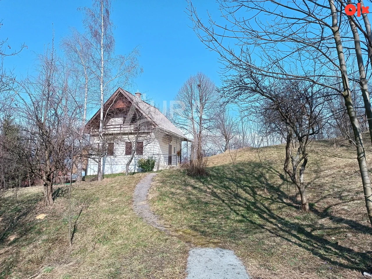 AURA/ Zemljište sa vikendicom / Bistrik, Kamenica 4