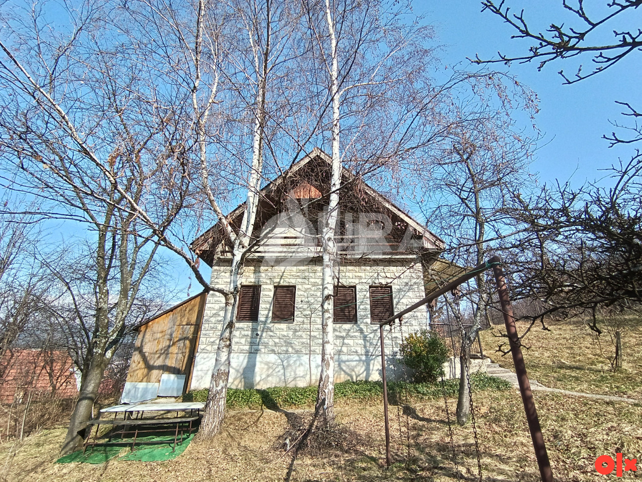 AURA/ Zemljište sa vikendicom / Bistrik, Kamenica 5