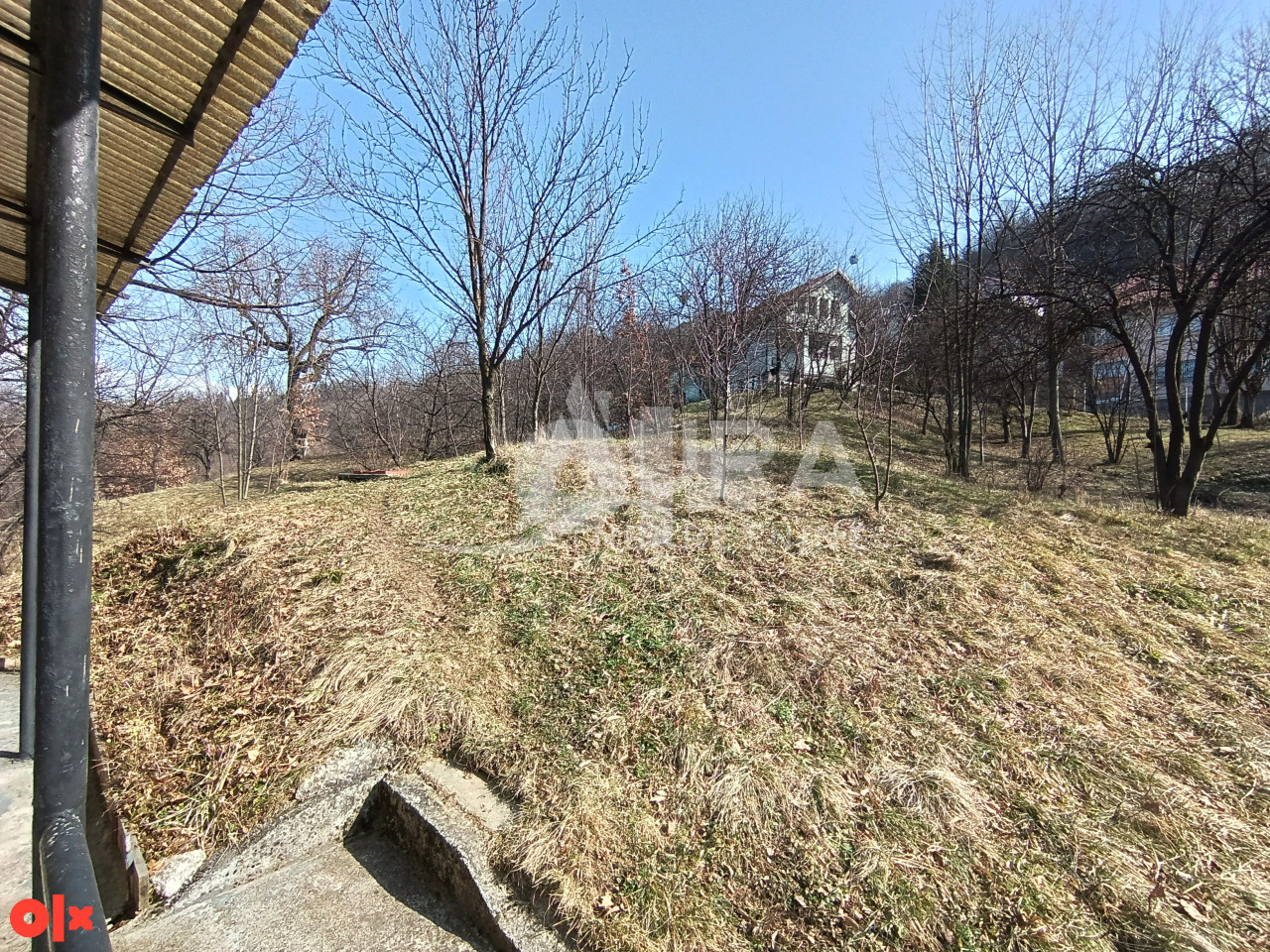 AURA/ Zemljište sa vikendicom / Bistrik, Kamenica 10