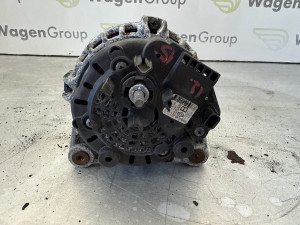 Alternator b Nissan Qashqai 2015 (fotografija 2)