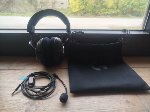 Logitech G Pro X Gaming slušalice (odlično stanje)