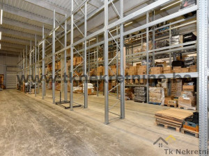 ŠIĆKI BROD - Magacin površine 400 m2 sa kancelarijom
