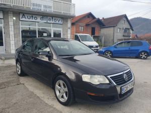 Volkswagen Passat 100% uredan auto