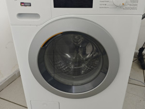 Veš mašina Miele W1