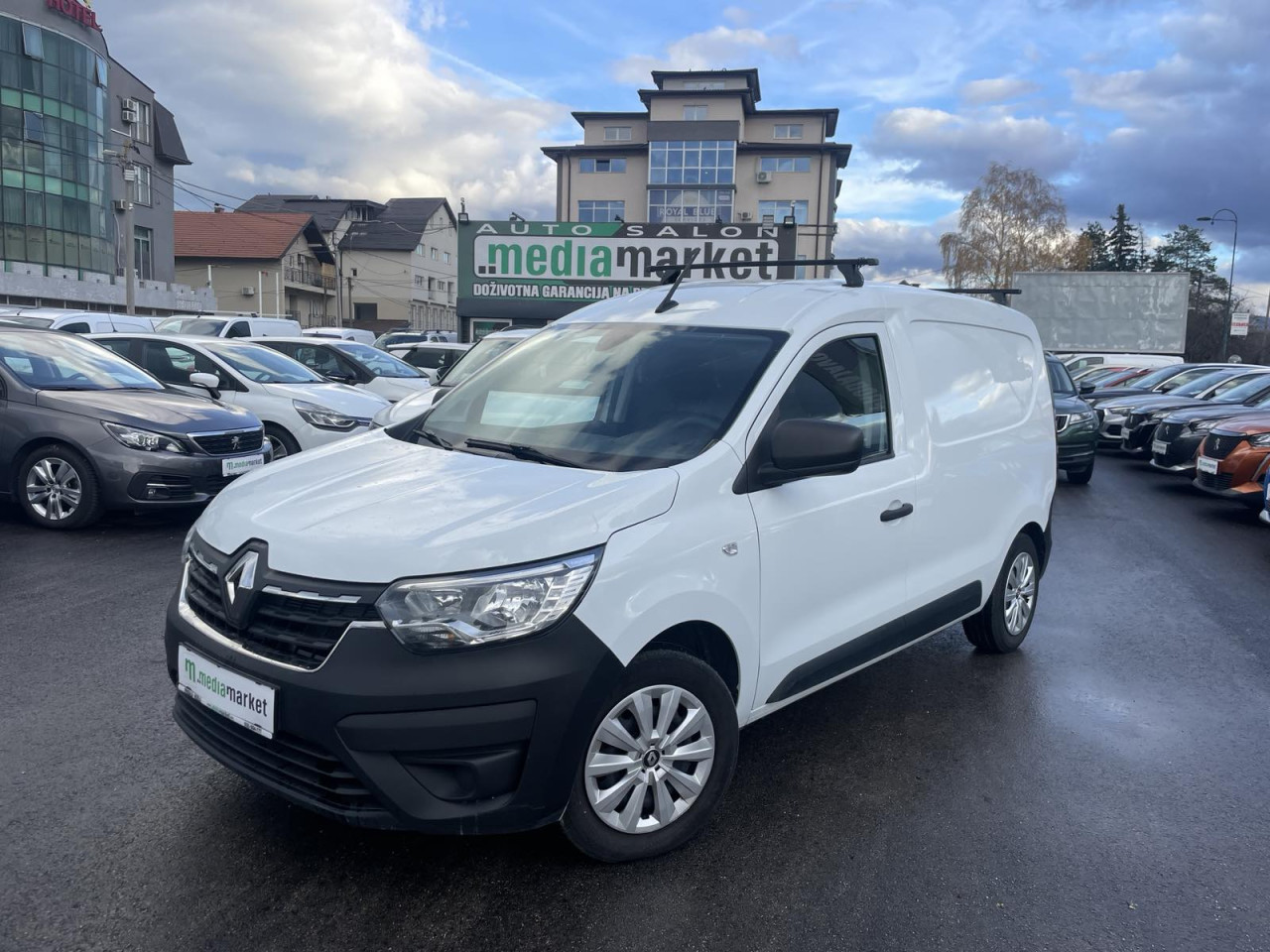Renault Express 1.5 BLUE DCI 2021g KLIMA reno cady caddy Kangoo
