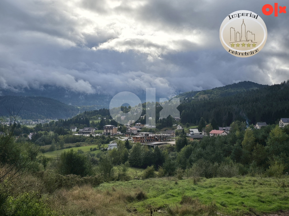 Zemljište Pale, 465m2, top pozicija, sunčano tokom čitavog dana