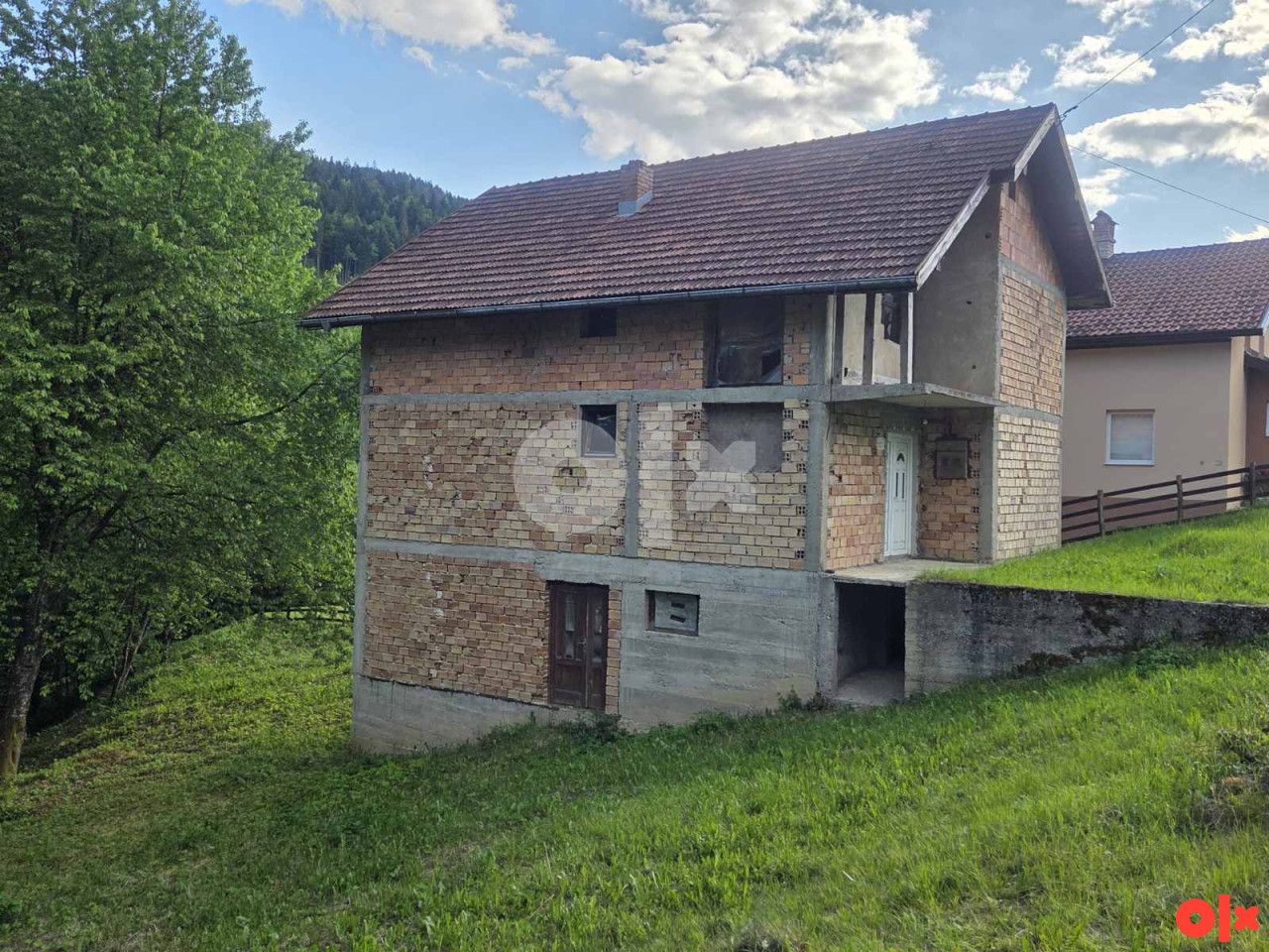 Kuća kraj rijeke Bioštice u Olovu