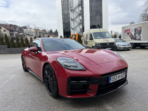 Porsche Panamera GTS 2025 NOVO
