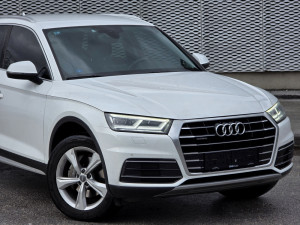 Audi Q5 40TDI 2.0TDI 190ks S-Tronic 2019g Quattro Matrix ACC