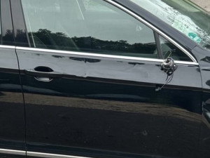 VRATA PREDNJA DESNA STAKLO BRAVA TAPETA PASSAT B8