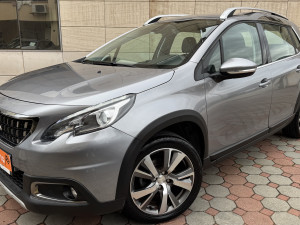 PEUGEOT 2008 1.5 "Allure Sport" LED Koža Grip Control 83000km