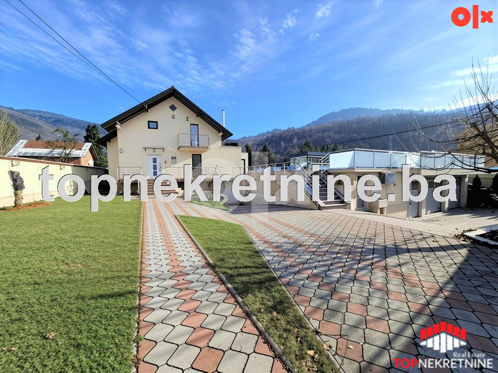 Kuća od cca 240m2 sa garažom, bazenom i vrtnom kućicom, Faletići