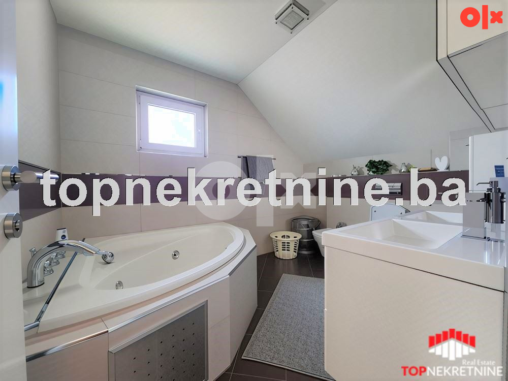 Kuća od cca 240m2 sa garažom, bazenom i vrtnom kućicom, Faletići 10