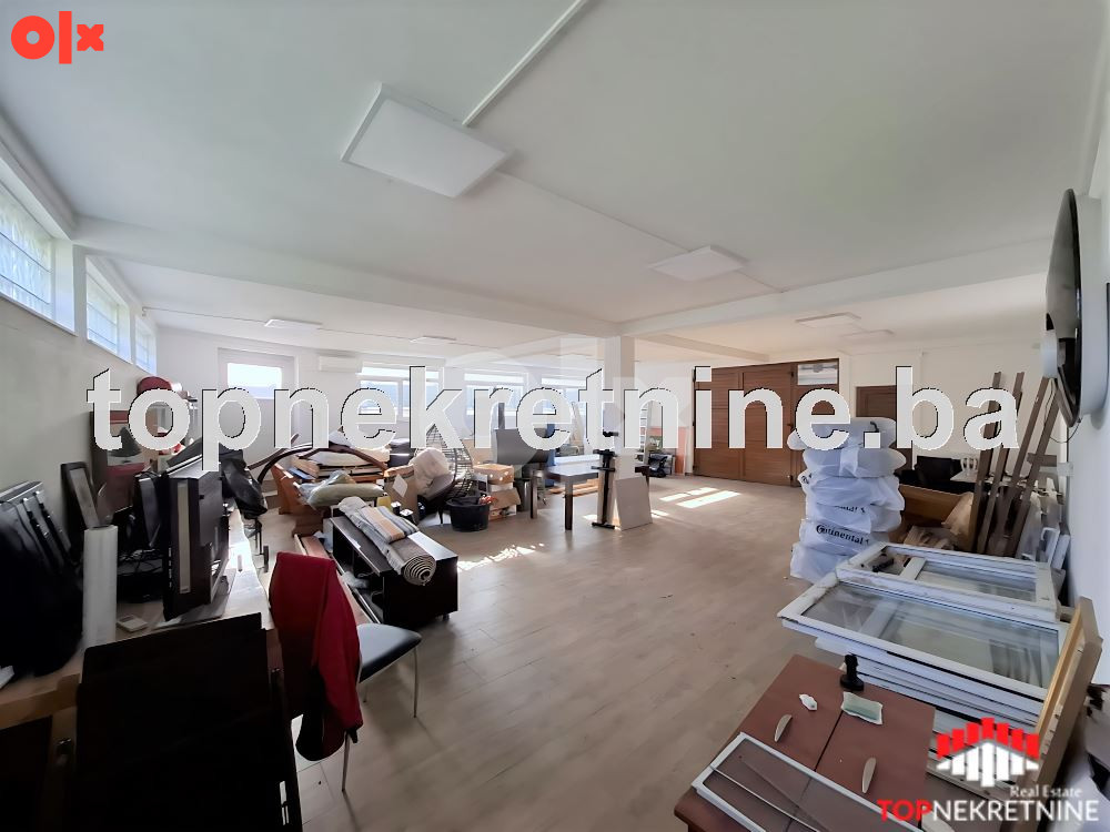 Kuća od cca 240m2 sa garažom, bazenom i vrtnom kućicom, Faletići 15