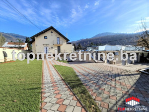 Kuća od cca 240m2 sa garažom, bazenom i vrtnom kućicom, Faletići