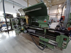Tokarski stroj Boehringer M670