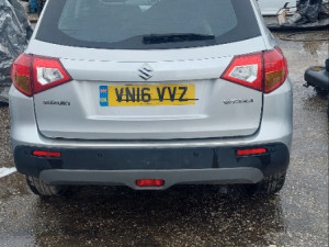 SUZUKI VITARA 1.6 88 KW 2016 GOD.BRANIK BLATOBRANI VRATA