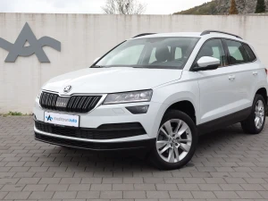 Škoda Karoq 2,0 TDI 115 DSG Selection / Full LED