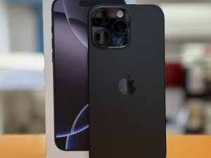 iPhone 16 PRO MAX  256//100%