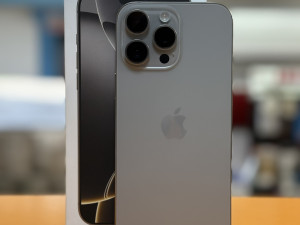 iPhone 16 PRO MAX  256//100%