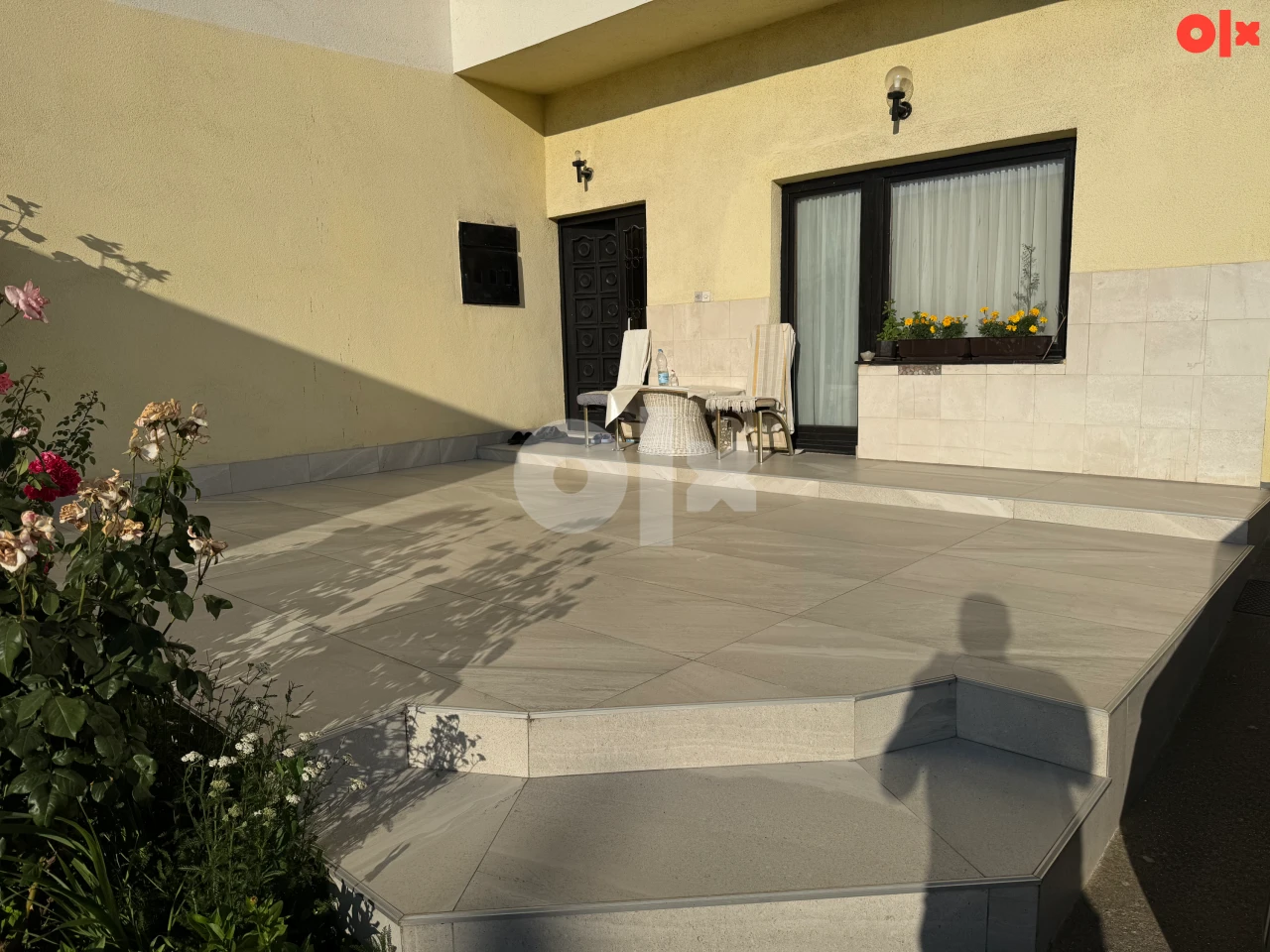Ilijas , Podlugovi Kuća na glavnom putu 560m2 3