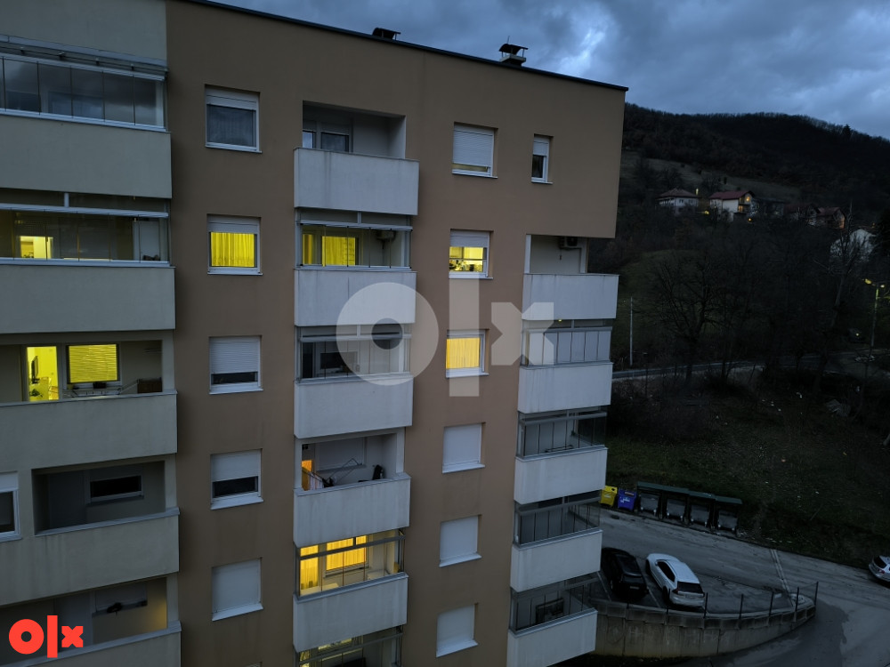 PRODAJEM NAMJEŠTEN STAN U VOGOŠĆI SA PARKINGOM - NOVOGRADNJA 10