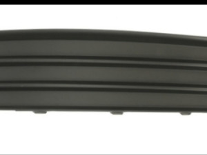 Maska resetka branika AUDI A3 8P 06.08-08.12 desno