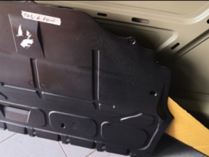 Zastita plastika motora skoda fabia 01-07 sa hladjenjem